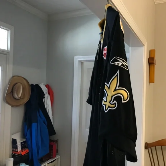 VINTAGE NEW ORLEANS SAINTS ON FIELD WEAR - Picture 4 of 4